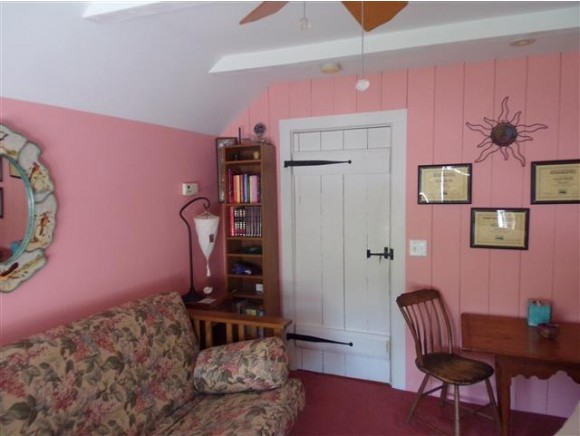 5673 East Road Shaftsbury, VT 05262 - Photo 17 of 36 Gallery Image 17