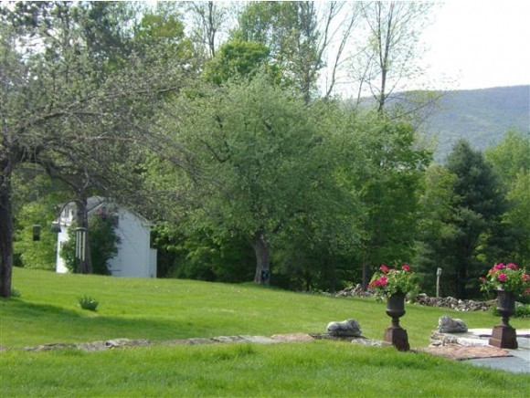 5673 East Road Shaftsbury, VT 05262 - Photo 24 of 36 Gallery Image 24