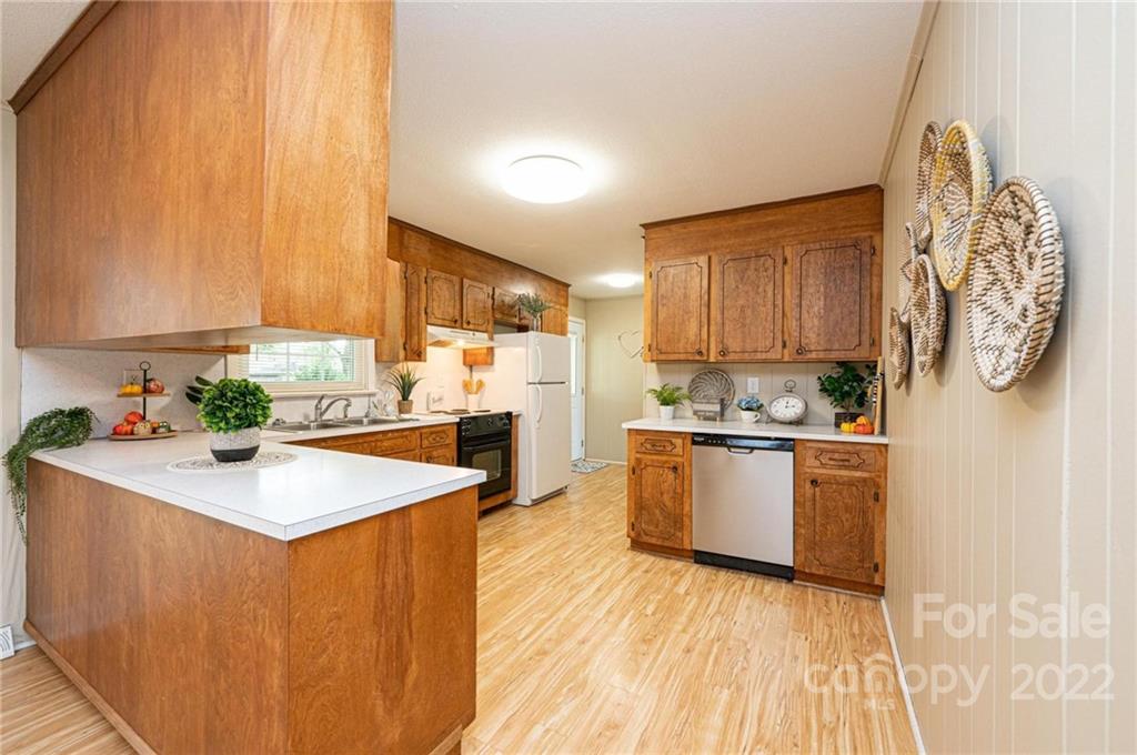 5826 St Peters Church Road, Unit 1 Conover, NC 28613 - Photo 25 of 48 Gallery Image 25