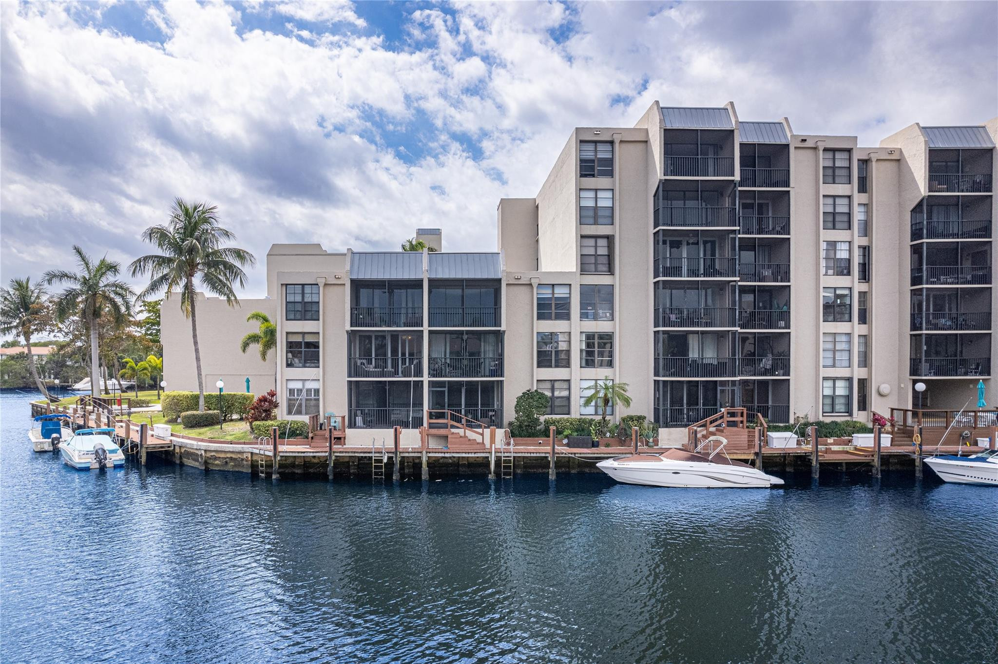 6 Royal Palm Way, Unit 211 Boca Raton, FL 33432 - Photo 11 of 43 Photo 11