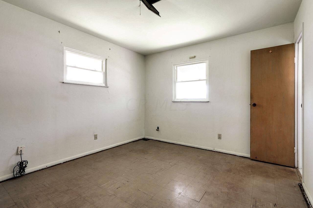 1330 South Yearling Road Columbus, OH 43227 - Photo 25 of 29