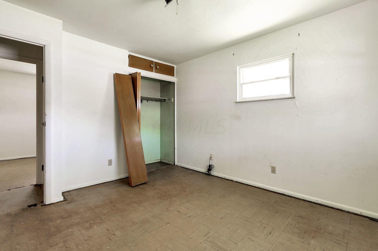 1330 South Yearling Road Columbus, OH 43227 - Photo 26 of 29