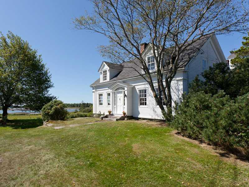 442 Port Clyde Road Tenants Harbor, ME 04860 - Photo 31 of 31 Exterior Front.