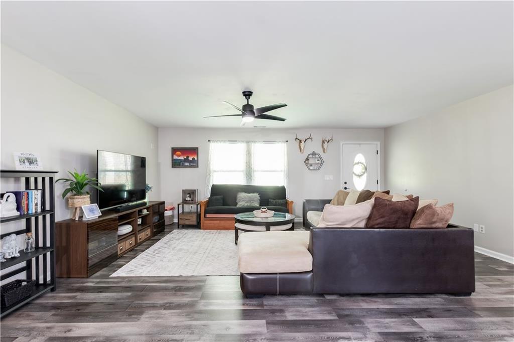 608 Wayside Road Rome, GA 30161 - Photo 2 of 34