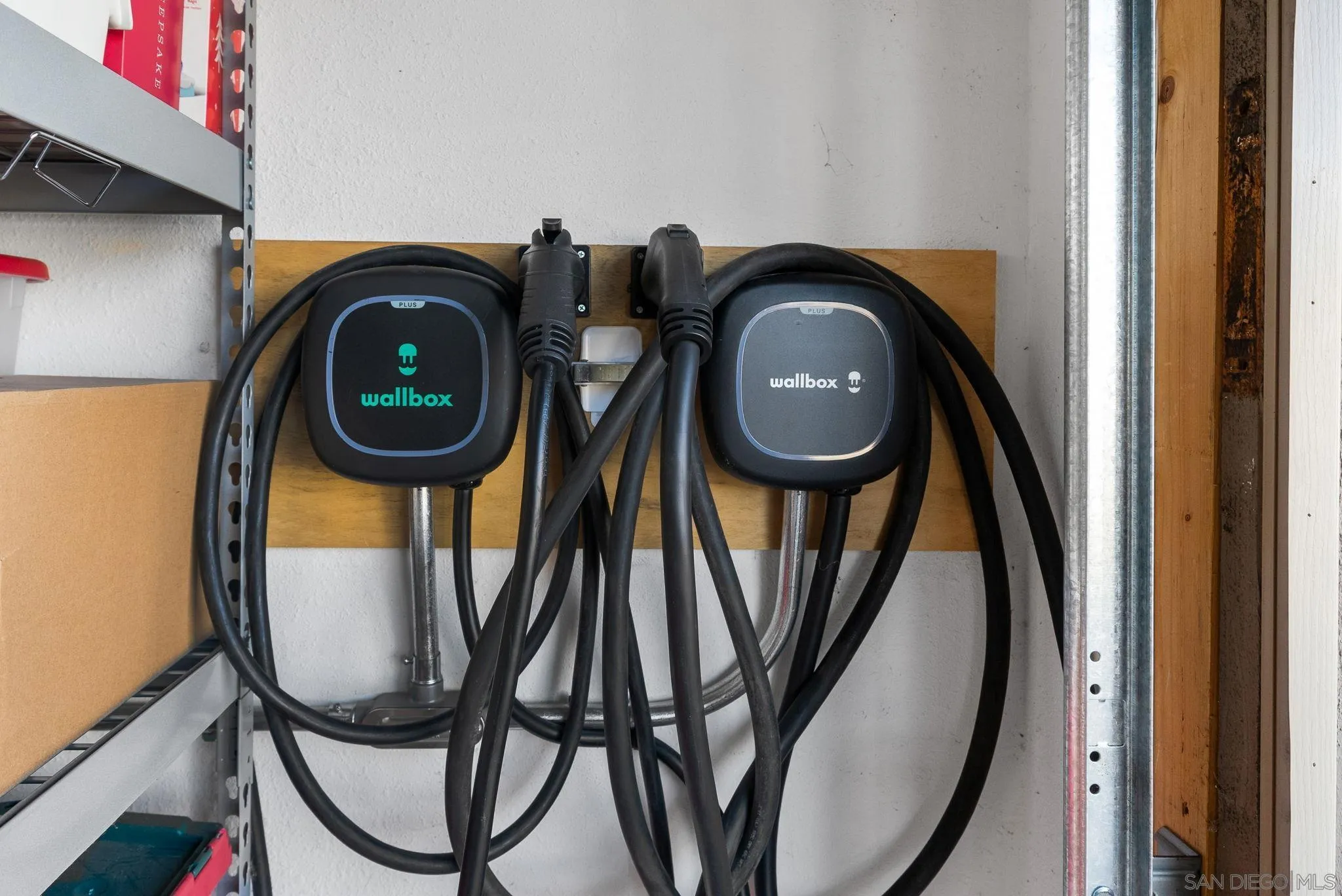 6503 Plaza Ridge Road San Diego, CA 92114 - Photo 23 of 37 a bathroom with a mirror and a sink