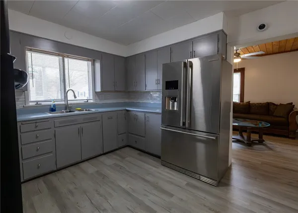 $179,900 | 584 East Avenue, Shelby, NY 14103