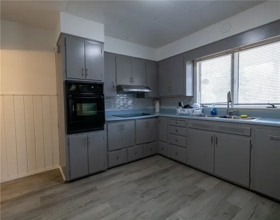 $179,900 | 584 East Avenue, Shelby, NY 14103