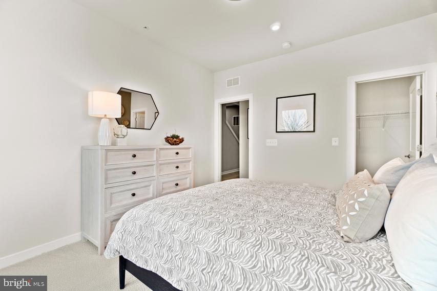 44522 Wolfhound Square Ashburn, VA 20147 - Photo 15 of 29