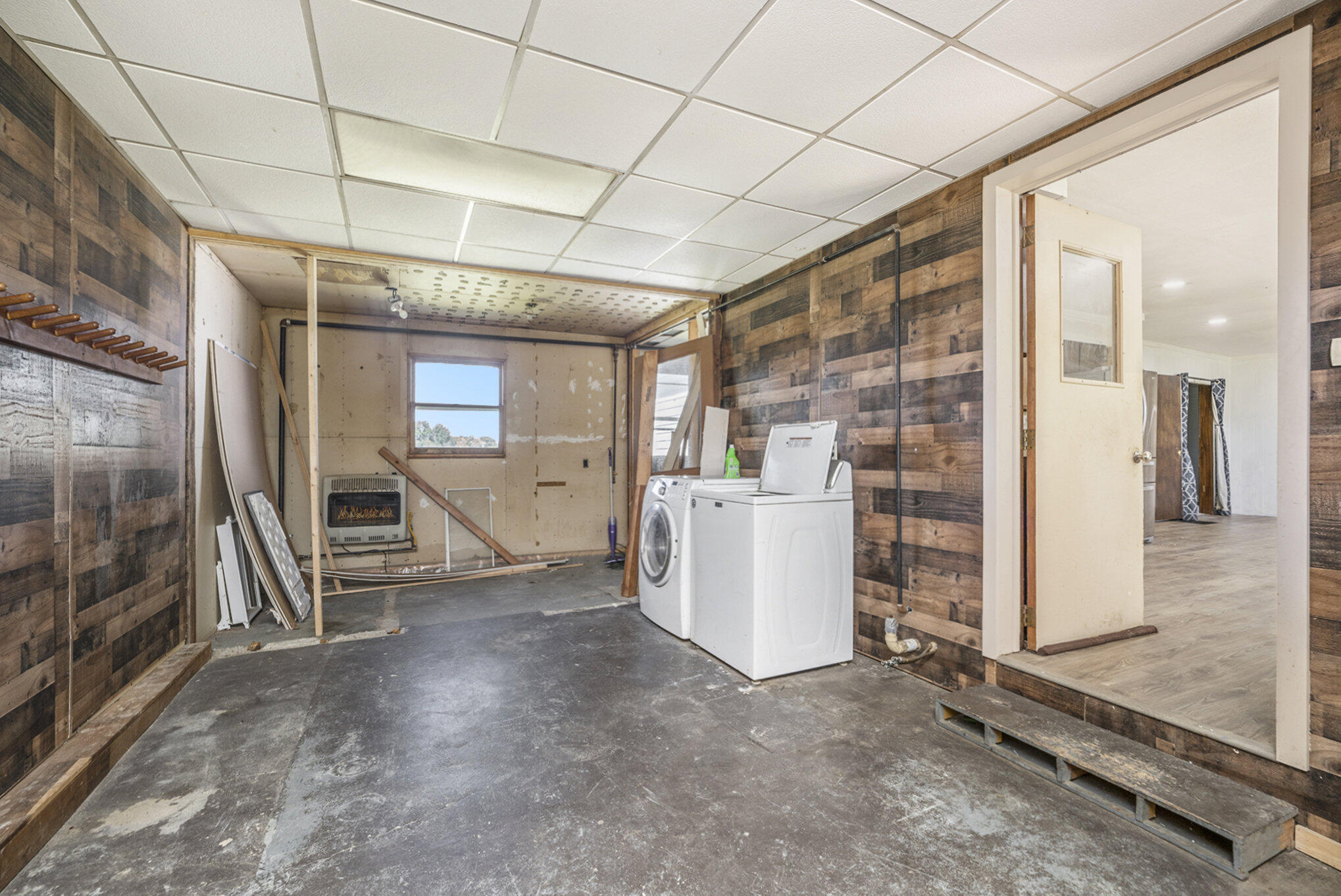 9765 1/2 Mile Road Climax, MI 49034 - Photo 15 of 38 Breezeway Laundry