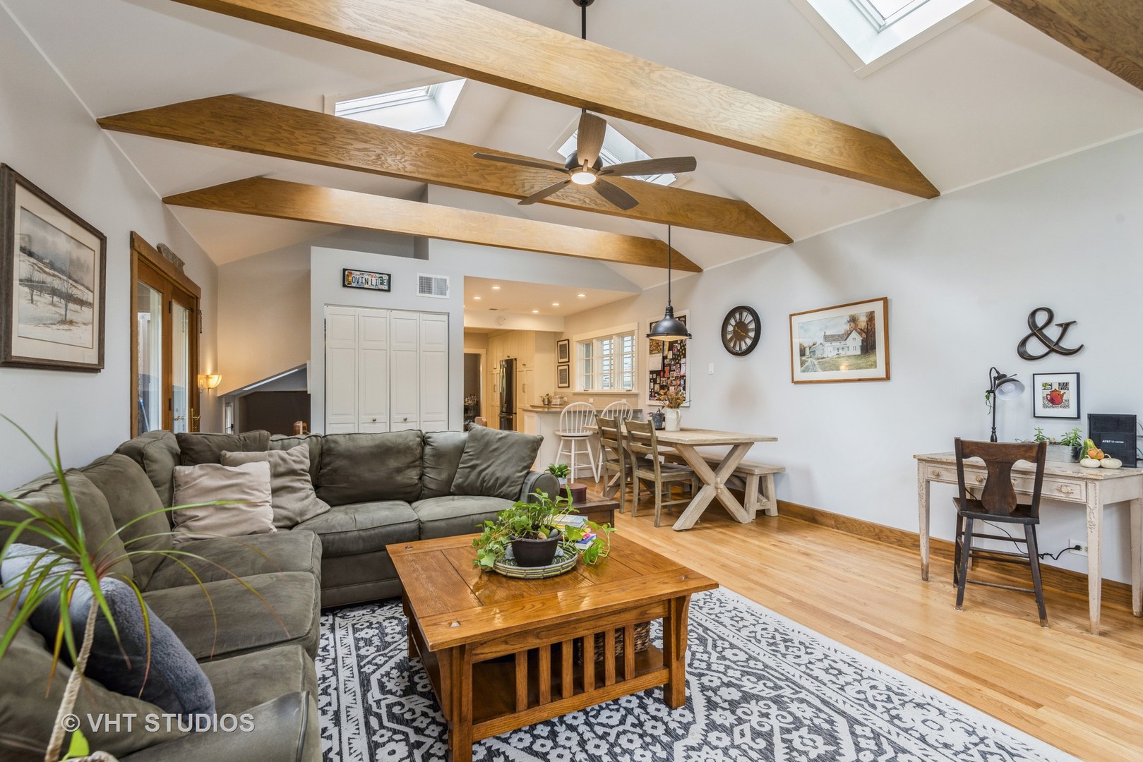 2415 Harrison Street Evanston, IL 60201 - Photo 18 of 42 a living room with furniture and wooden floor