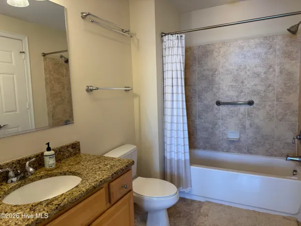 $2,255 | 419 Sky Sail Boulevard, New Bern, NC 28560