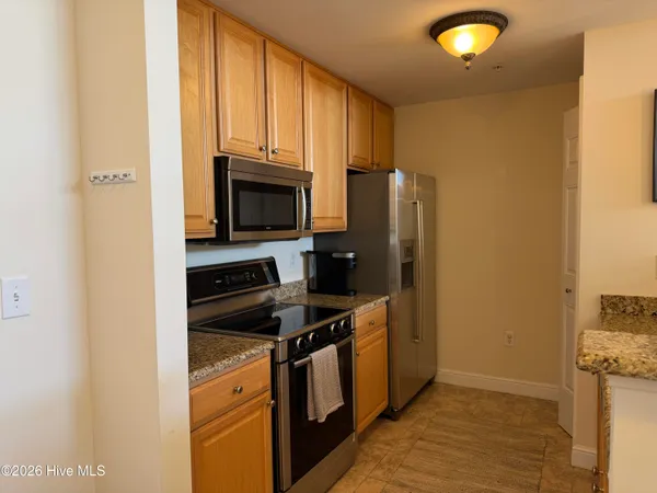 $2,255 | 419 Sky Sail Boulevard, New Bern, NC 28560