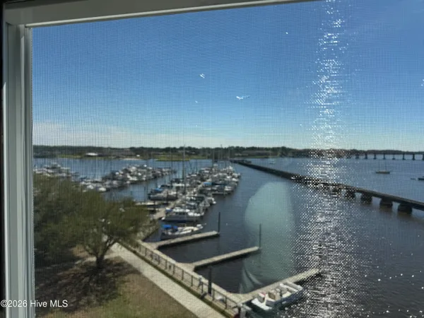 $2,255 | 419 Sky Sail Boulevard, New Bern, NC 28560