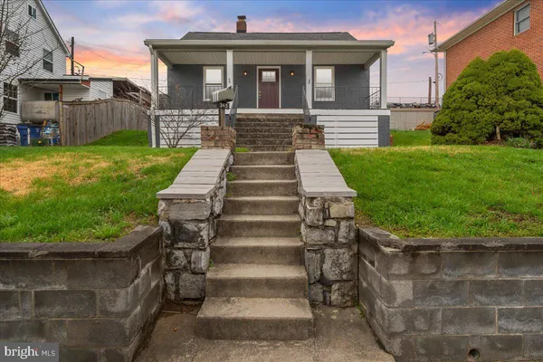 $229,000 | 345 Vale Street, Hagerstown, MD 21740