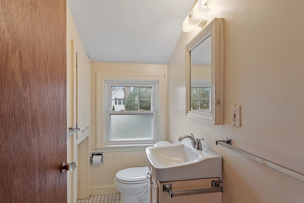 18 Beaver Park Danvers, MA 01923 - Photo 34 of 42 a bathroom with a sink toilet and shower