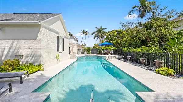 $50,000 | 2700 Treasure Lane, Naples, FL 34102
