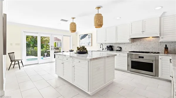 $50,000 | 2700 Treasure Lane, Naples, FL 34102