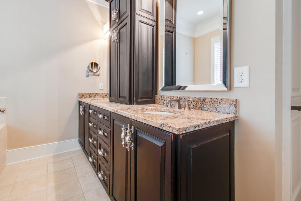 1633 Grey Marsh Road Mount Pleasant, SC 29466 - Photo 20 of 41 Master Bath