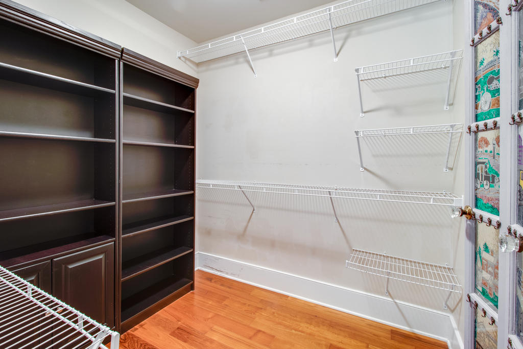 1633 Grey Marsh Road Mount Pleasant, SC 29466 - Photo 24 of 41 Master closet