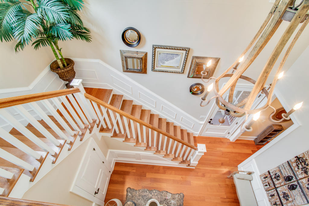 1633 Grey Marsh Road Mount Pleasant, SC 29466 - Photo 7 of 41 Foyer & Staircase
