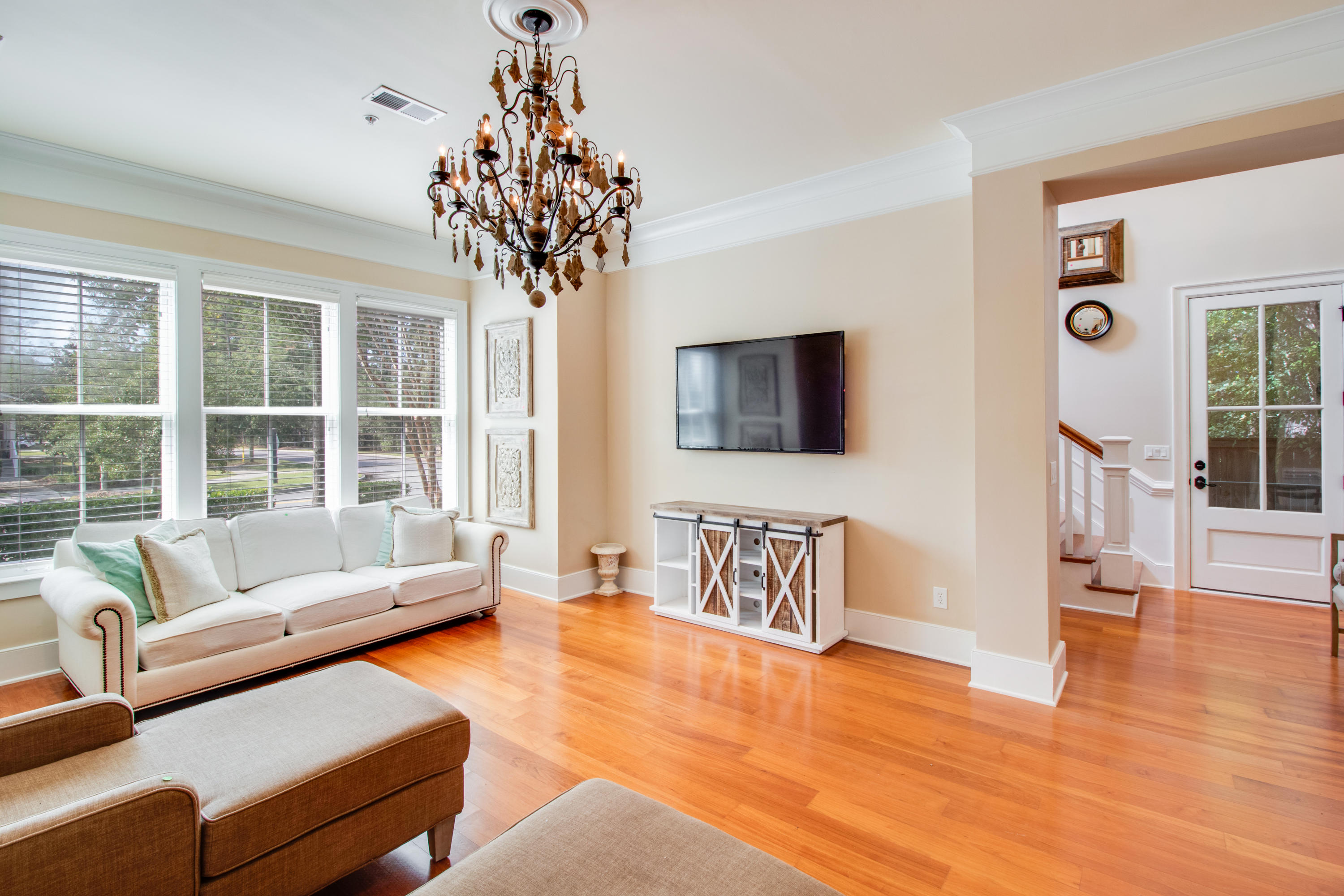 1633 Grey Marsh Road Mount Pleasant, SC 29466 - Photo 8 of 41 Living Room