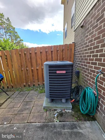 $400,000 | 10 Casey Court, Baltimore, MD 21228