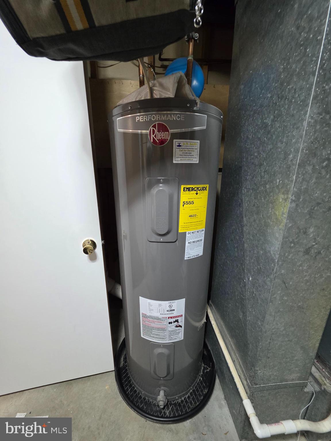 10 Casey Court Baltimore, MD 21228 - Photo 8 of 28 a view of water heater room