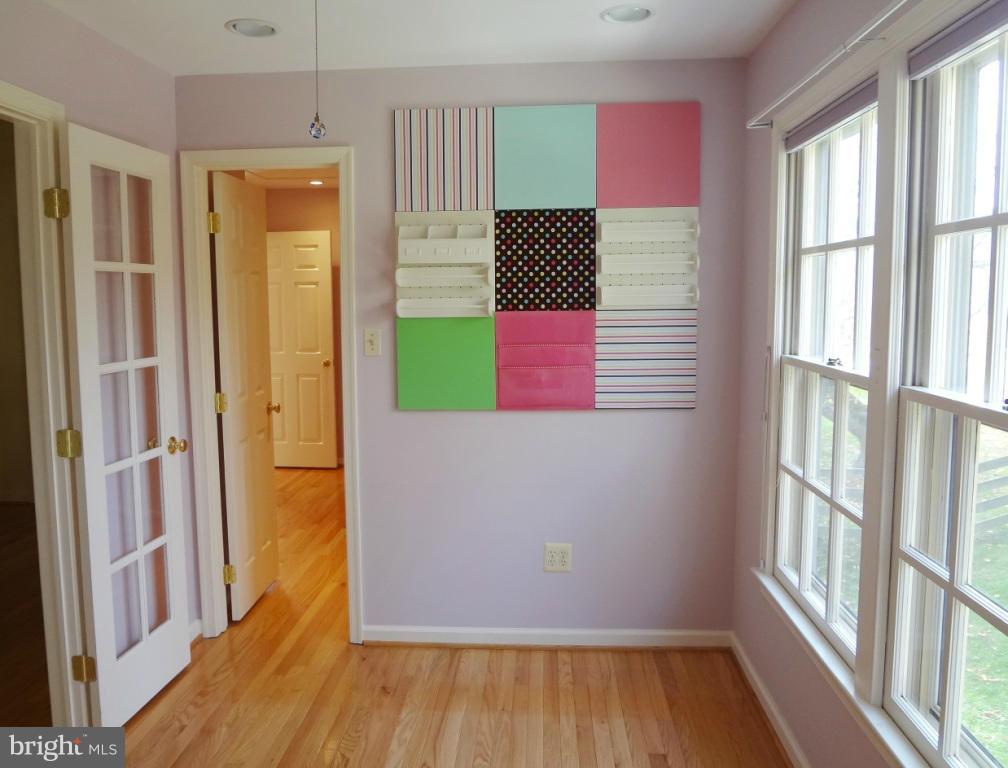 2374 McKenzie Road Ellicott City, MD 21042 - Photo 20 of 30 Bedroom