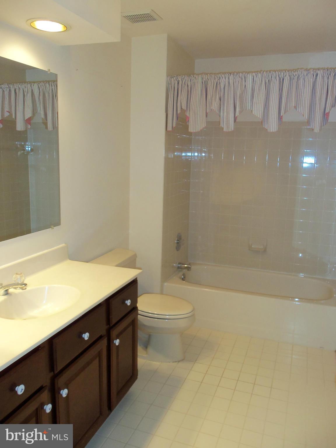 2374 McKenzie Road Ellicott City, MD 21042 - Photo 22 of 30 Bath