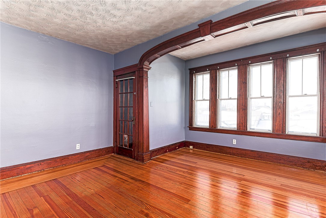 109 Hemond Avenue Woonsocket, RI 02895 - Photo 10 of 47