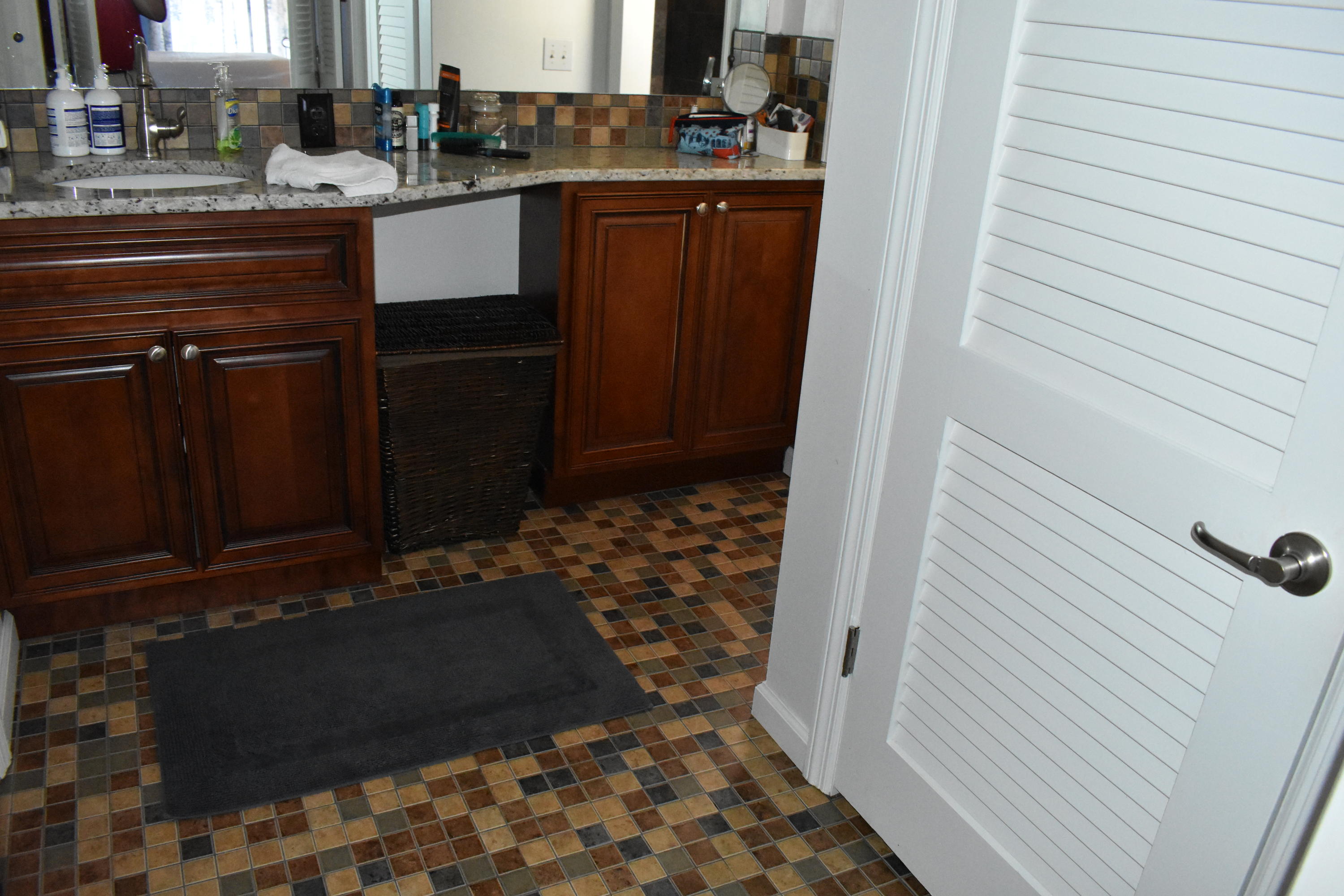 1 Sherwood Road Middlesboro, KY 40965 - Photo 23 of 39 DSC_0012