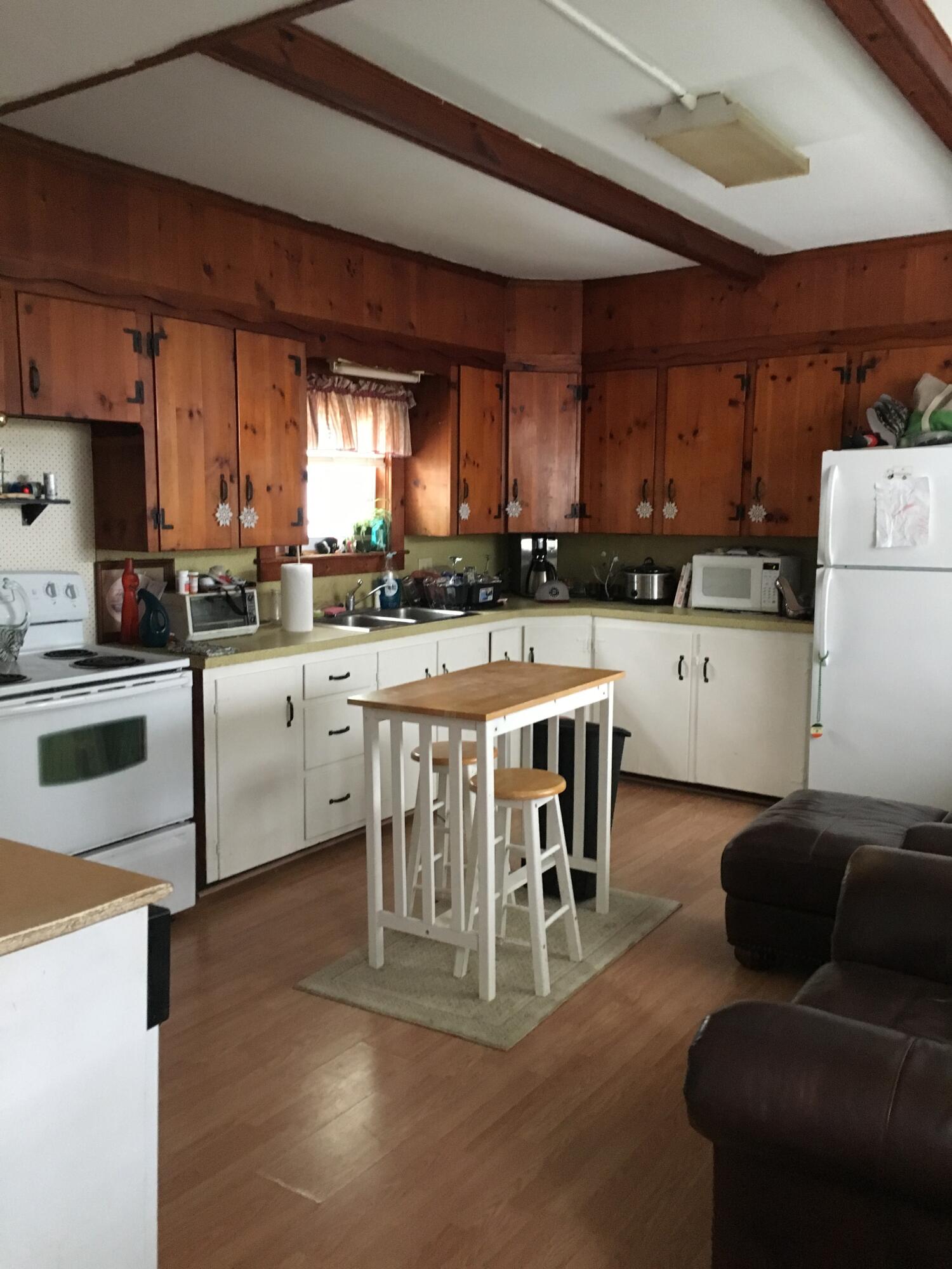 4 Chestnut Street Rockland, ME 04841 - Photo 19 of 31 Chestnut Apt B (1)