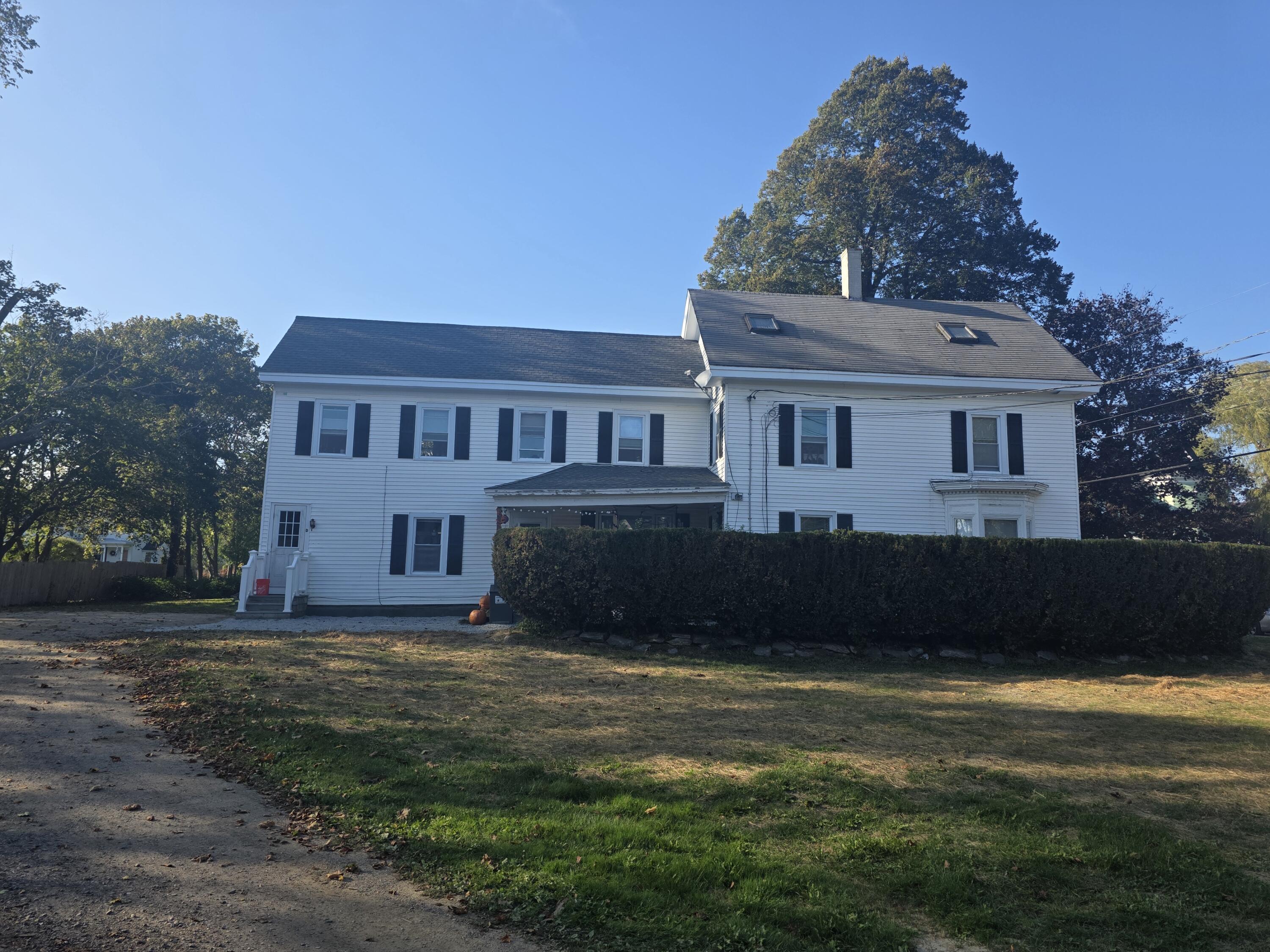 4 Chestnut Street Rockland, ME 04841 - Photo 2 of 31 20251007_152219