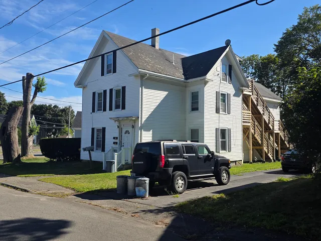 $569,000 | 4 Chestnut Street, Rockland, ME 04841