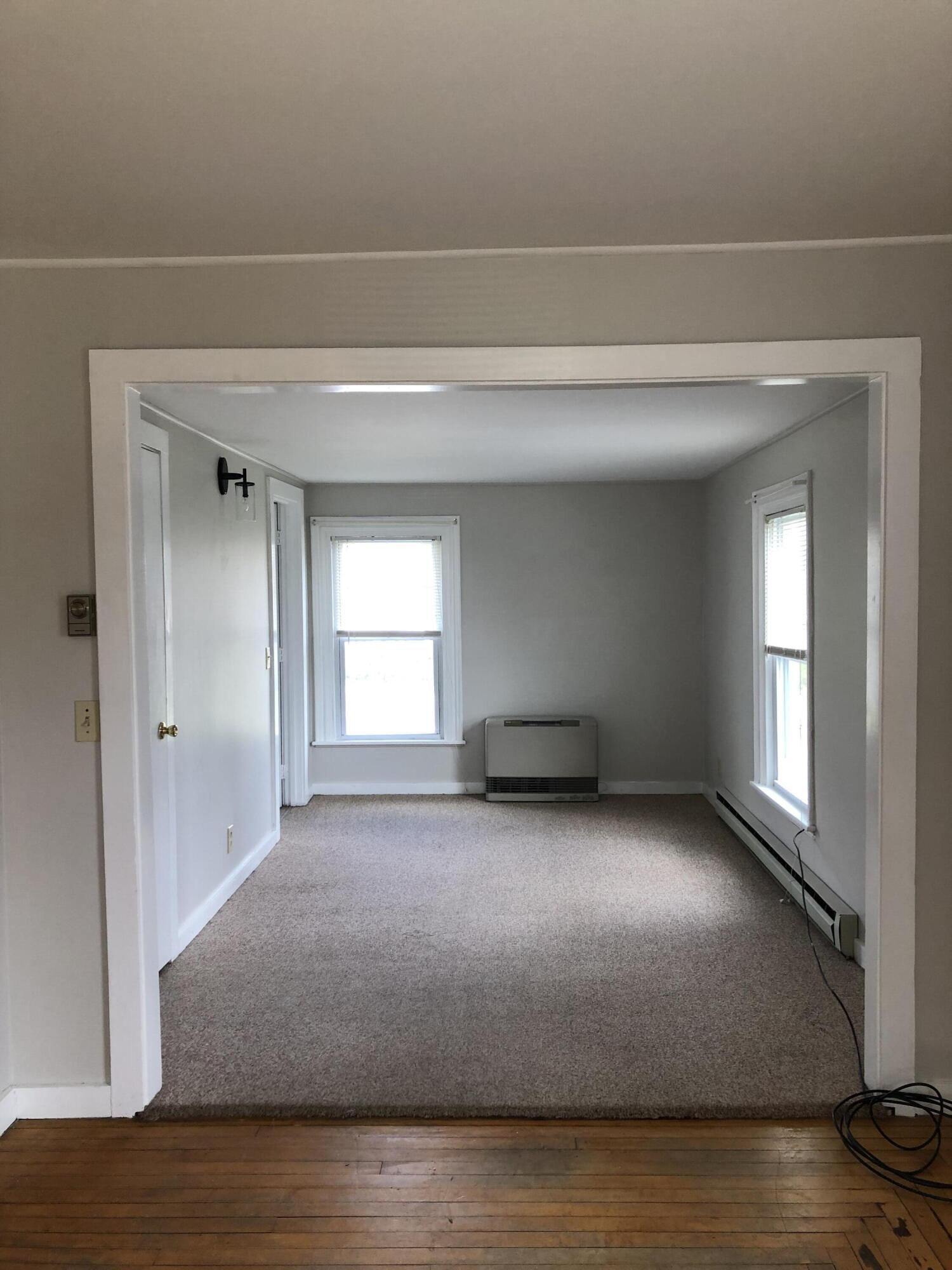 4 Chestnut Street Rockland, ME 04841 - Photo 9 of 31 Apt C - 3