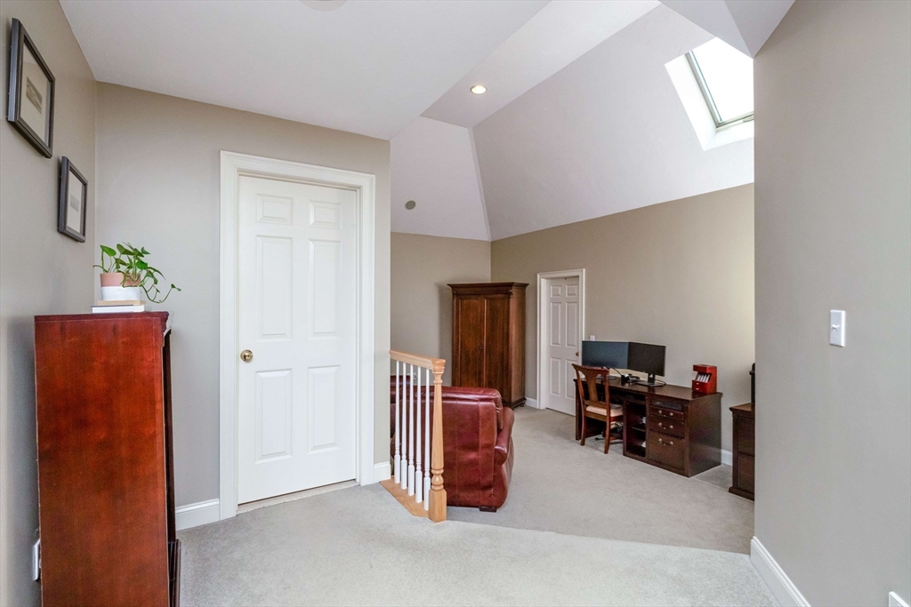 42 Coach Road North Attleboro, MA 02760 - Photo 18 of 42
