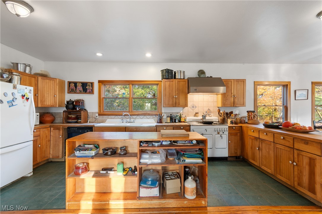 2289 North Reedsburg Road Wooster, OH 44691 - Photo 14 of 49 Gallery Image 14