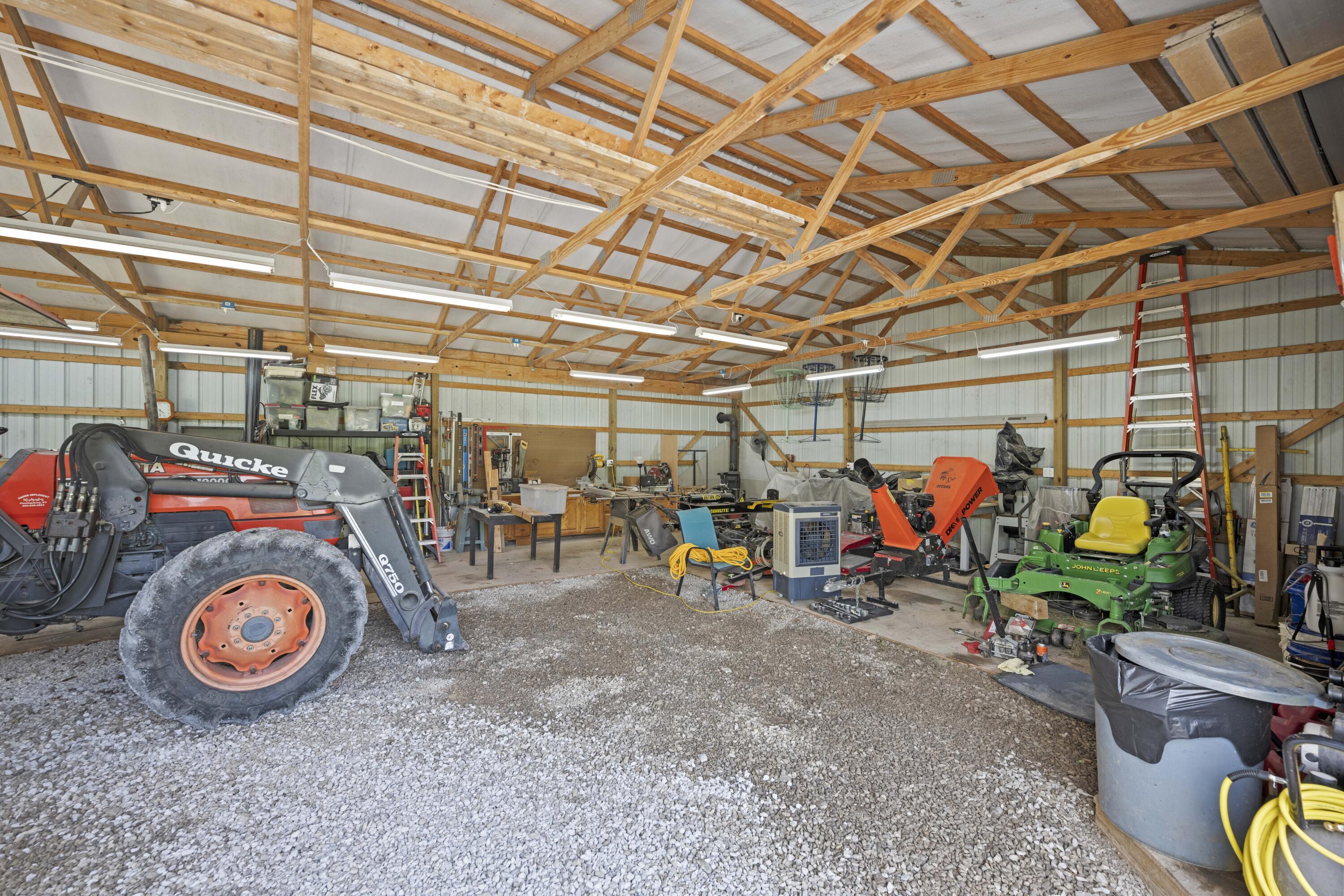 352 Suterville Road Stamping Ground, KY 40379 - Photo 42 of 61 20250714-352-Suterville-Rd-fh-049