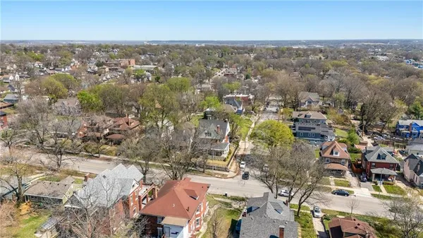 $699,950 | 415 Benton Boulevard, Kansas City, MO 64124