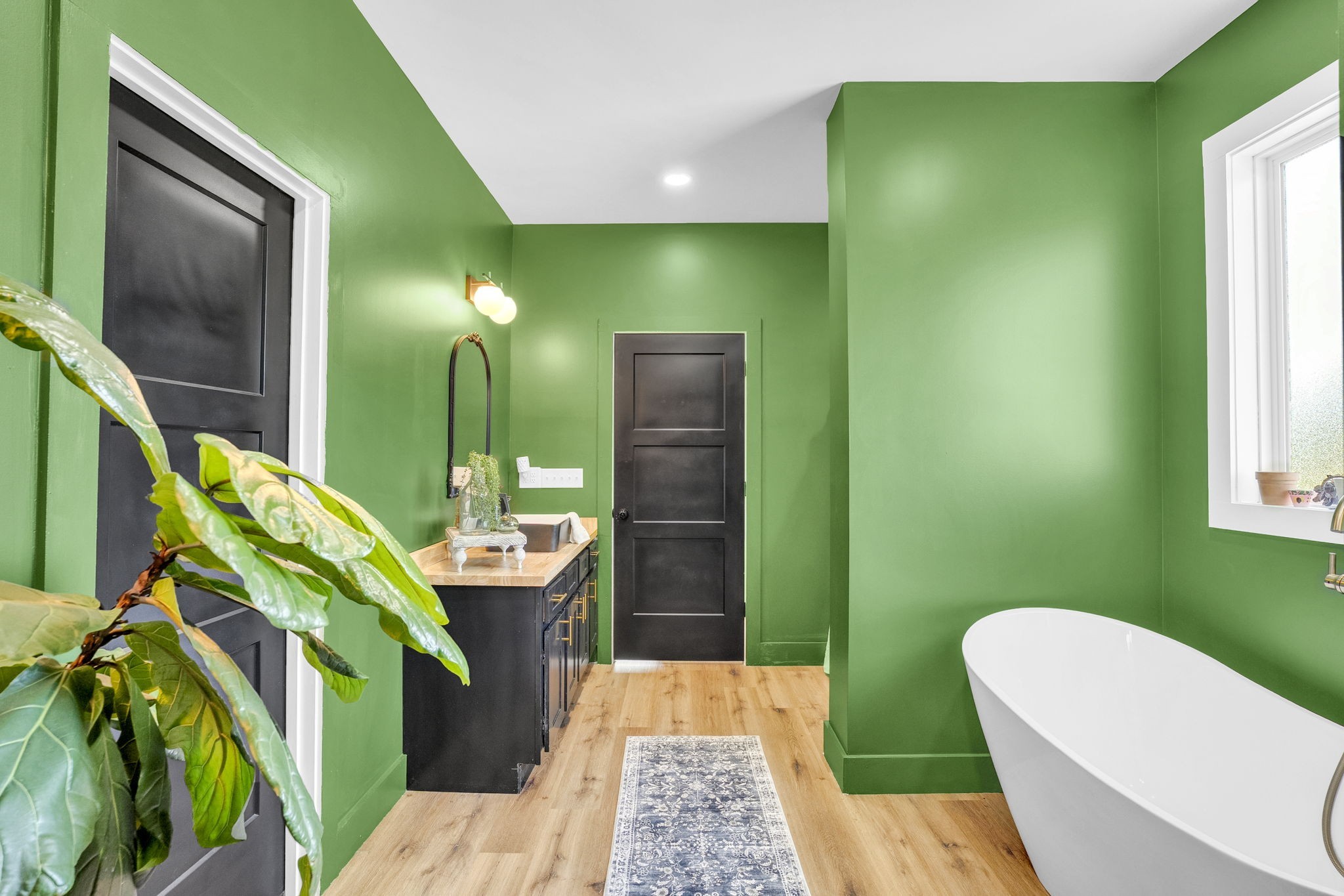 426 Maple Bend Road Winchester, TN 37398 - Photo 31 of 73 a bathroom with a sink mirror and toilet