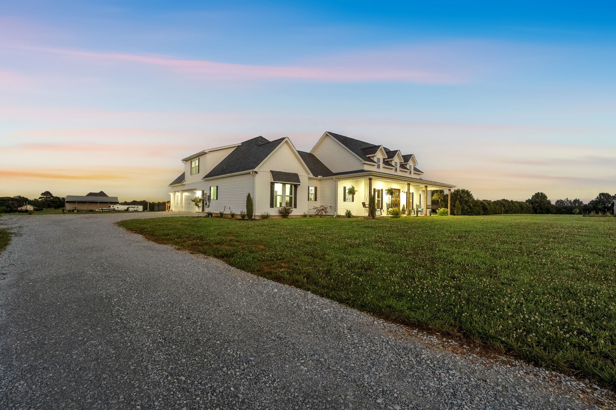 426 Maple Bend Road Winchester, TN 37398 - Photo 56 of 73 a front view of a house with garden