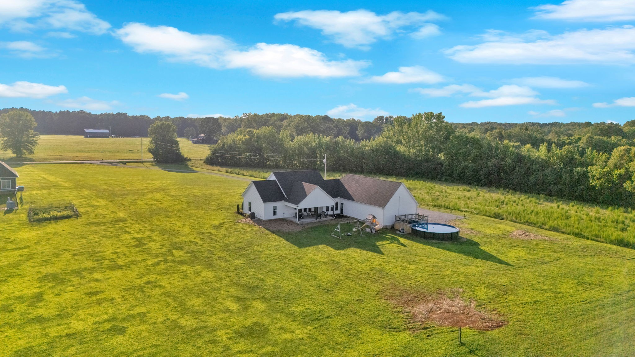 426 Maple Bend Road Winchester, TN 37398 - Photo 67 of 73 a view of a lake with a mountain