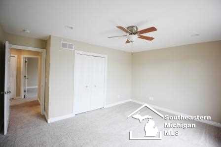20369 Inkster Road Romulus, MI 48174 - Photo 27 of 31 Guest Bedroom 2