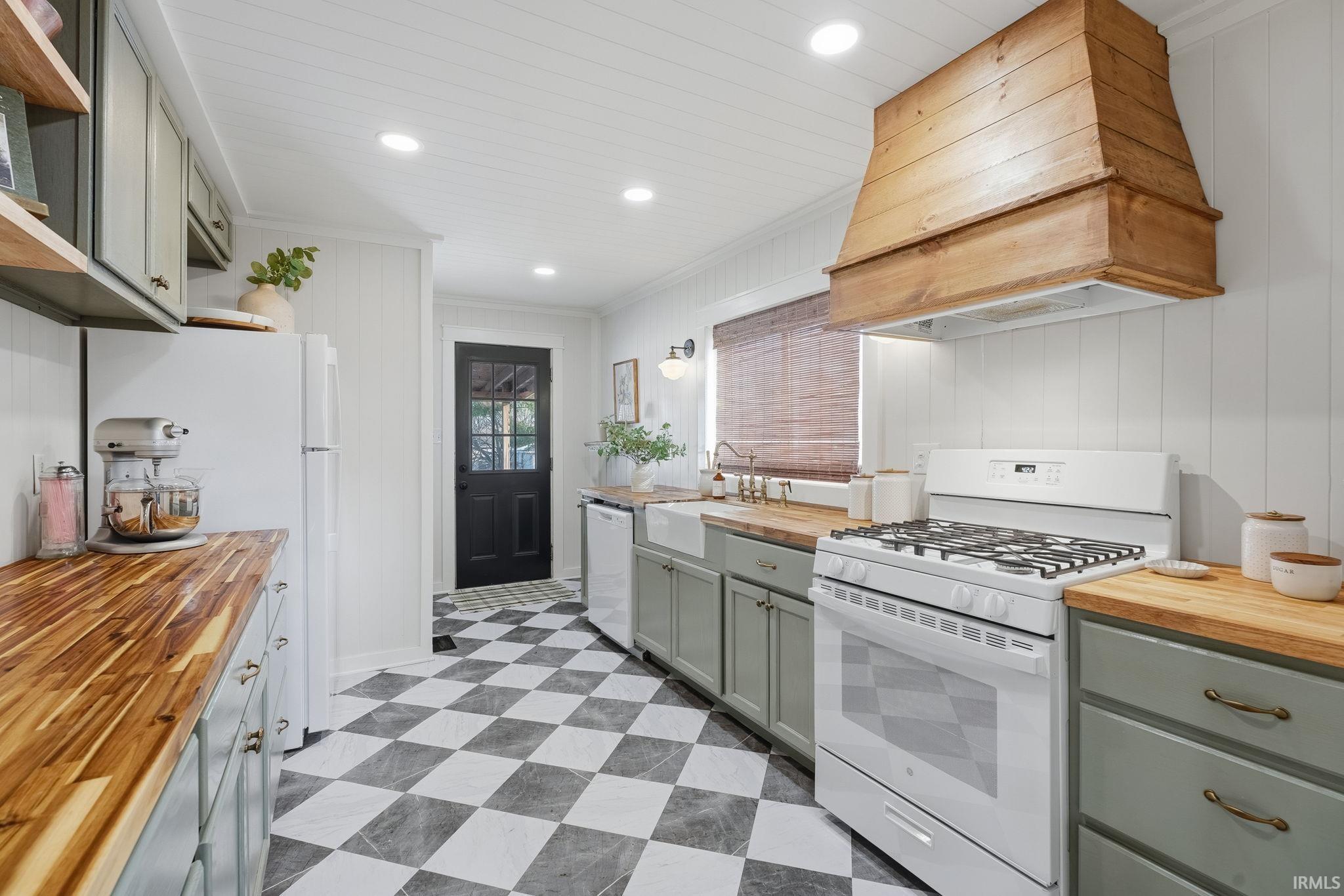 1818 E Street Bedford, IN 47421 - Photo 15 of 19