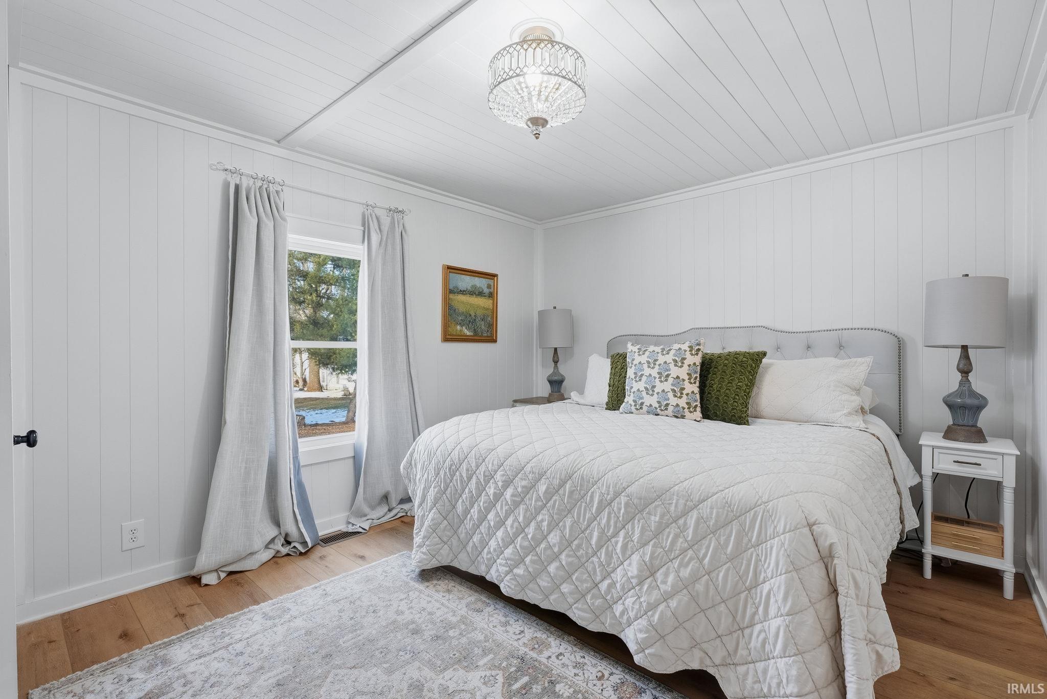 1818 E Street Bedford, IN 47421 - Photo 2 of 19