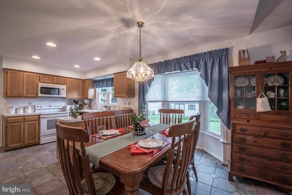 139 Sullivan Road Westminster, MD 21157 - Photo 15 of 28 Kitchen