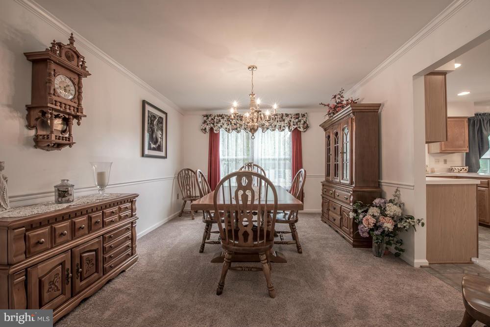 139 Sullivan Road Westminster, MD 21157 - Photo 10 of 28 Dining Room