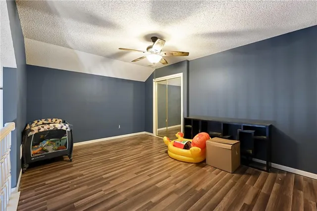 $290,000 | 1425 Northwest Birdseye Court, Blue Springs, MO 64015