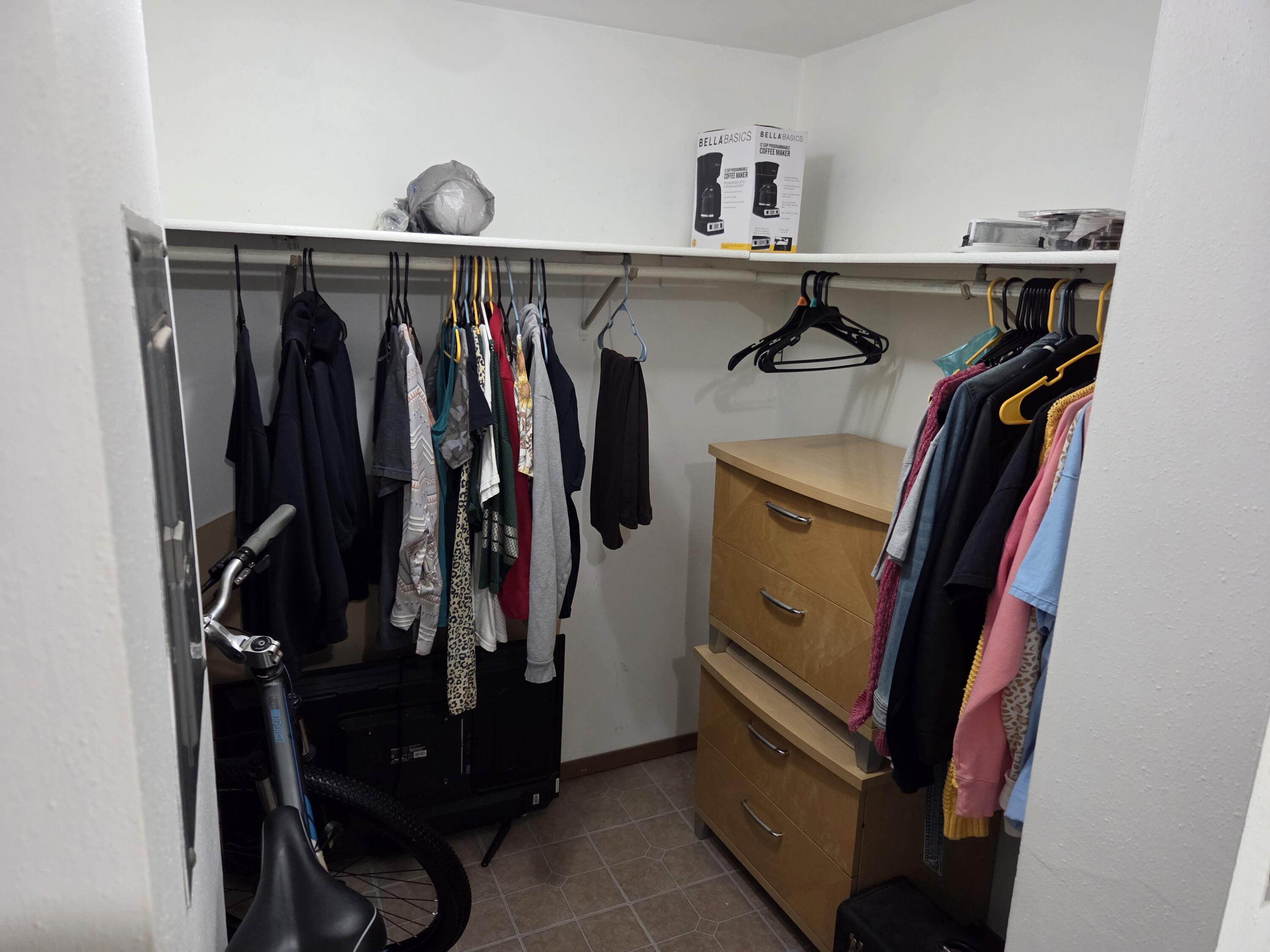 215 Franklin Street, Unit G Delavan, WI 53115 - Photo 11 of 13 1000014701