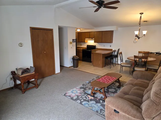 $155,000 | 215 Franklin Street, Unit G, Delavan, WI 53115